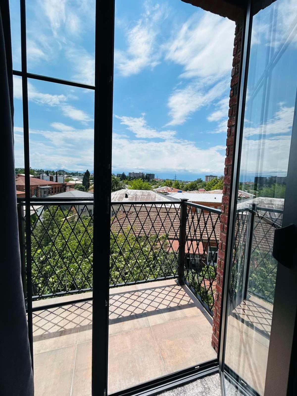 Solomon Otel Kutaisi Dış mekan fotoğraf